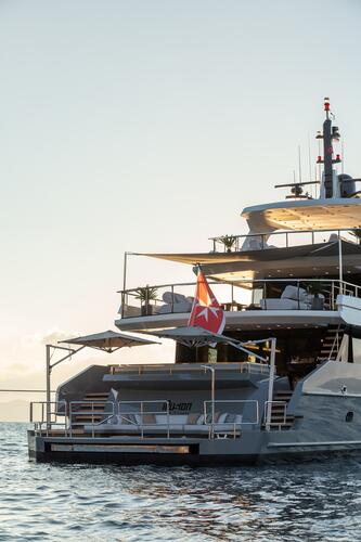 Yacht exterior image