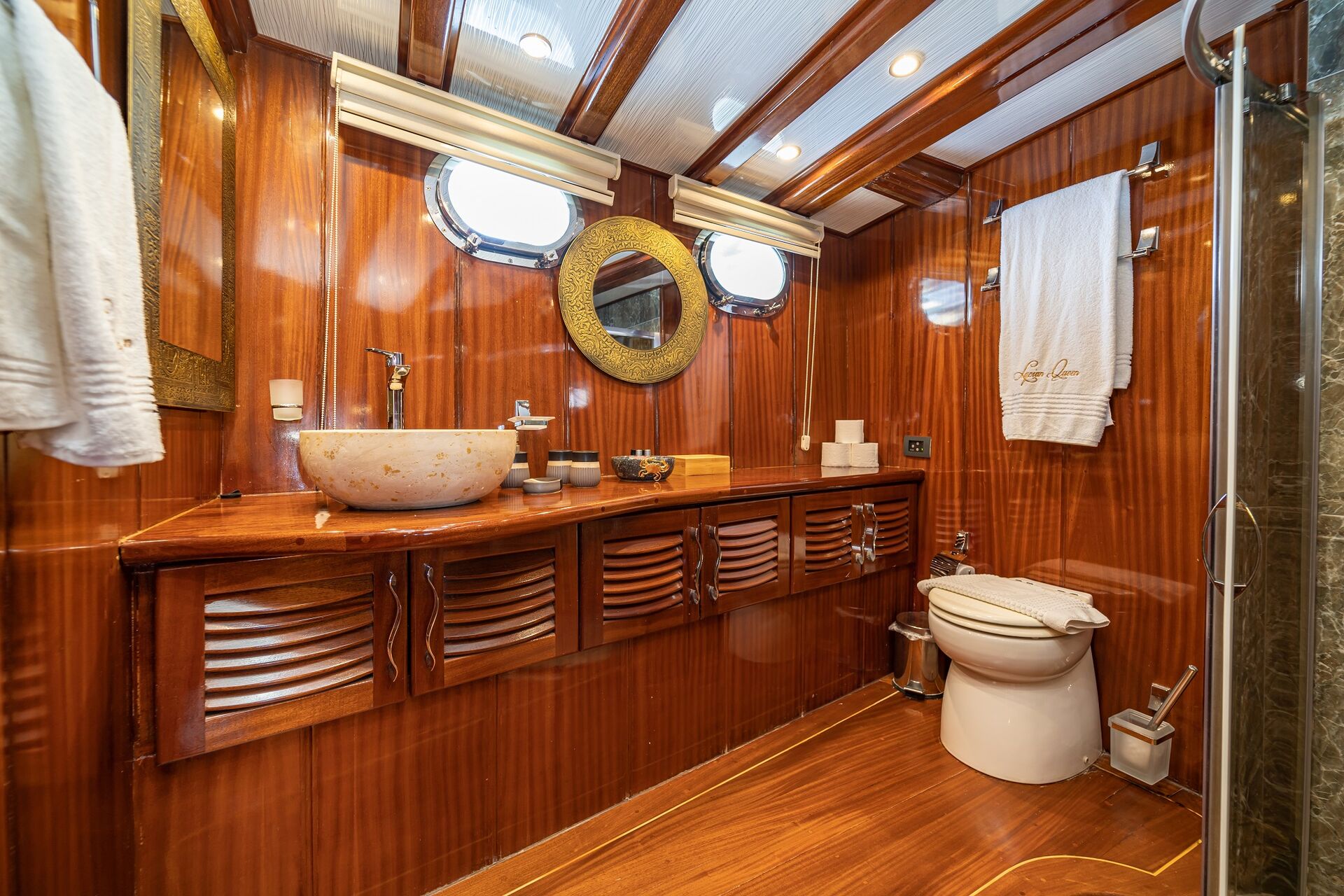 Yacht interior image