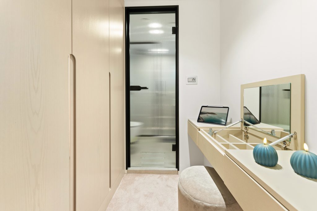 Yacht interior image