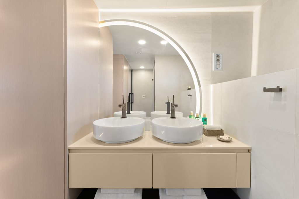 Yacht interior image