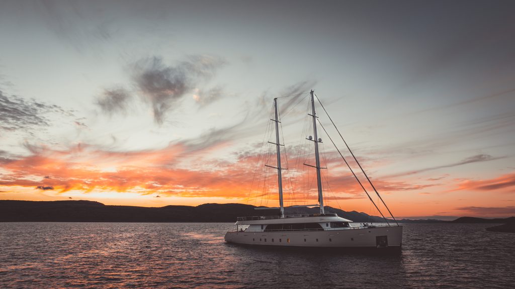 Yacht exterior image