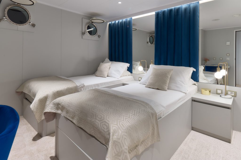 Yacht interior image