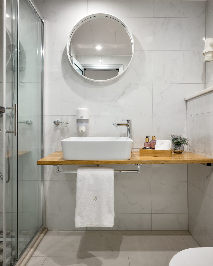 Yacht interior image