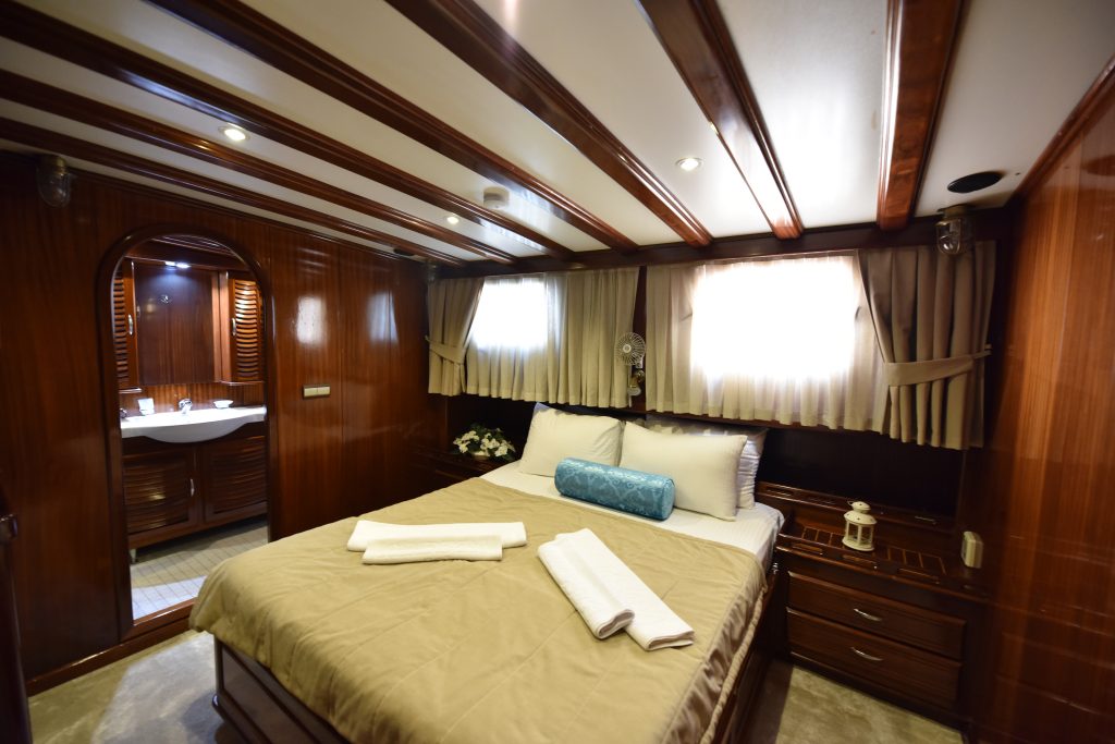 Yacht interior image