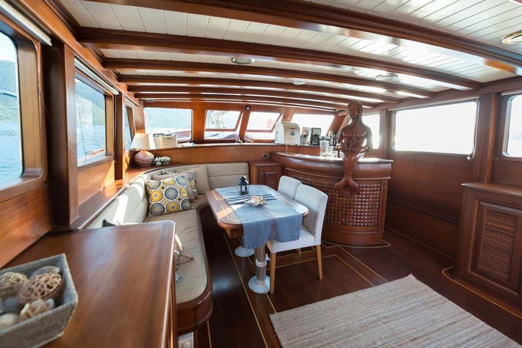 Yacht interior image