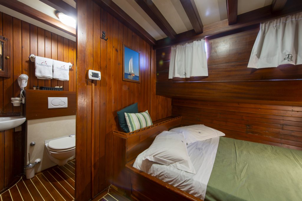 Yacht interior image