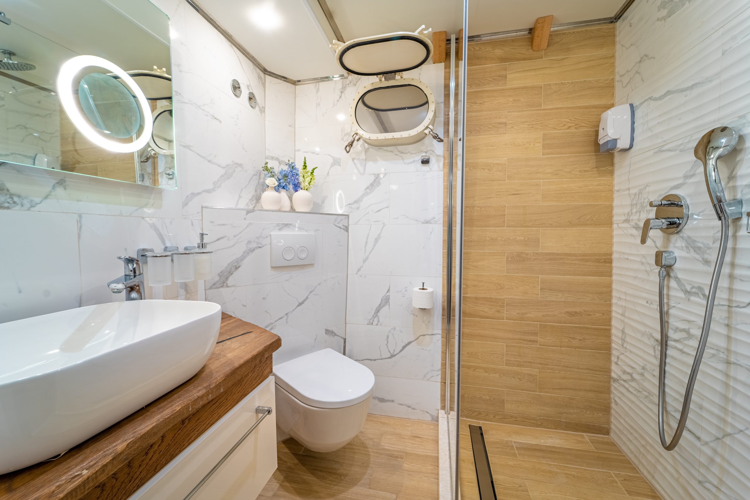 Yacht interior image