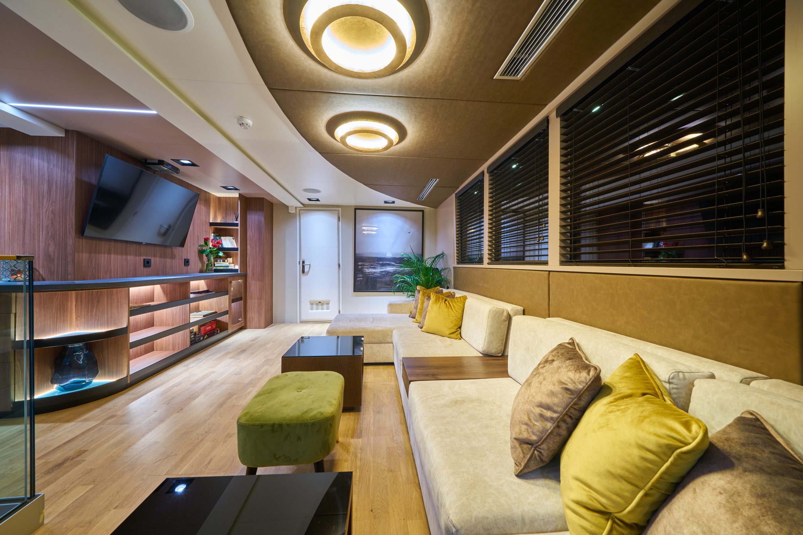 Yacht interior image