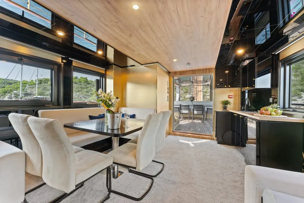 Yacht interior image