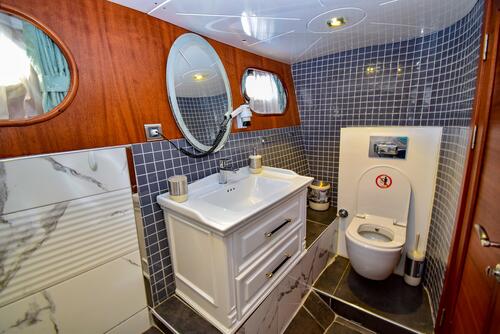 Yacht interior image