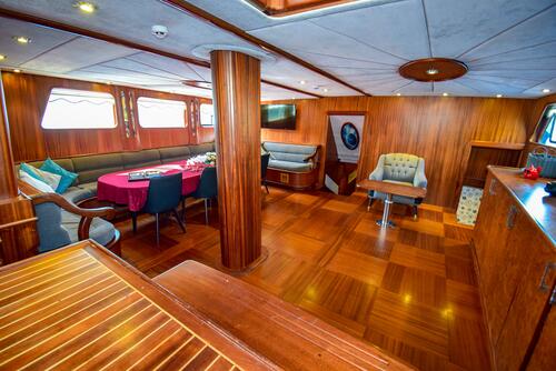 Yacht interior image