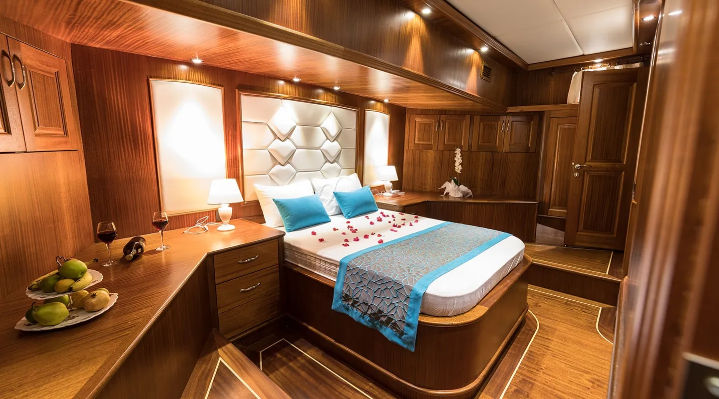 Yacht interior image
