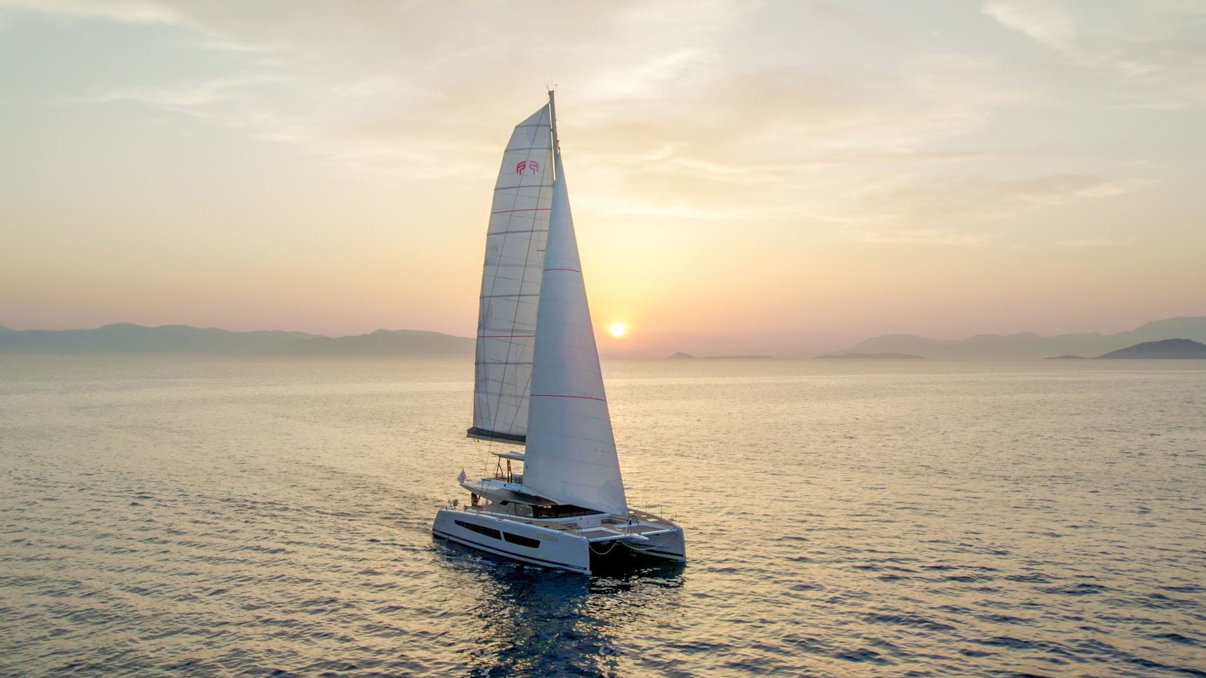 Yacht exterior image