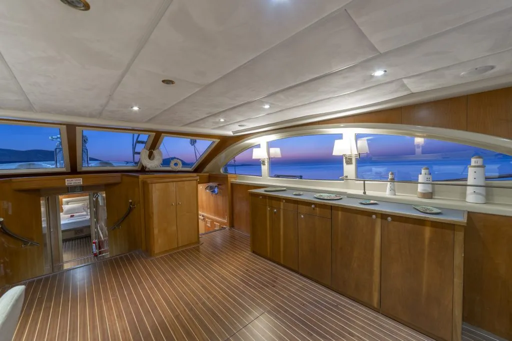 Yacht interior image