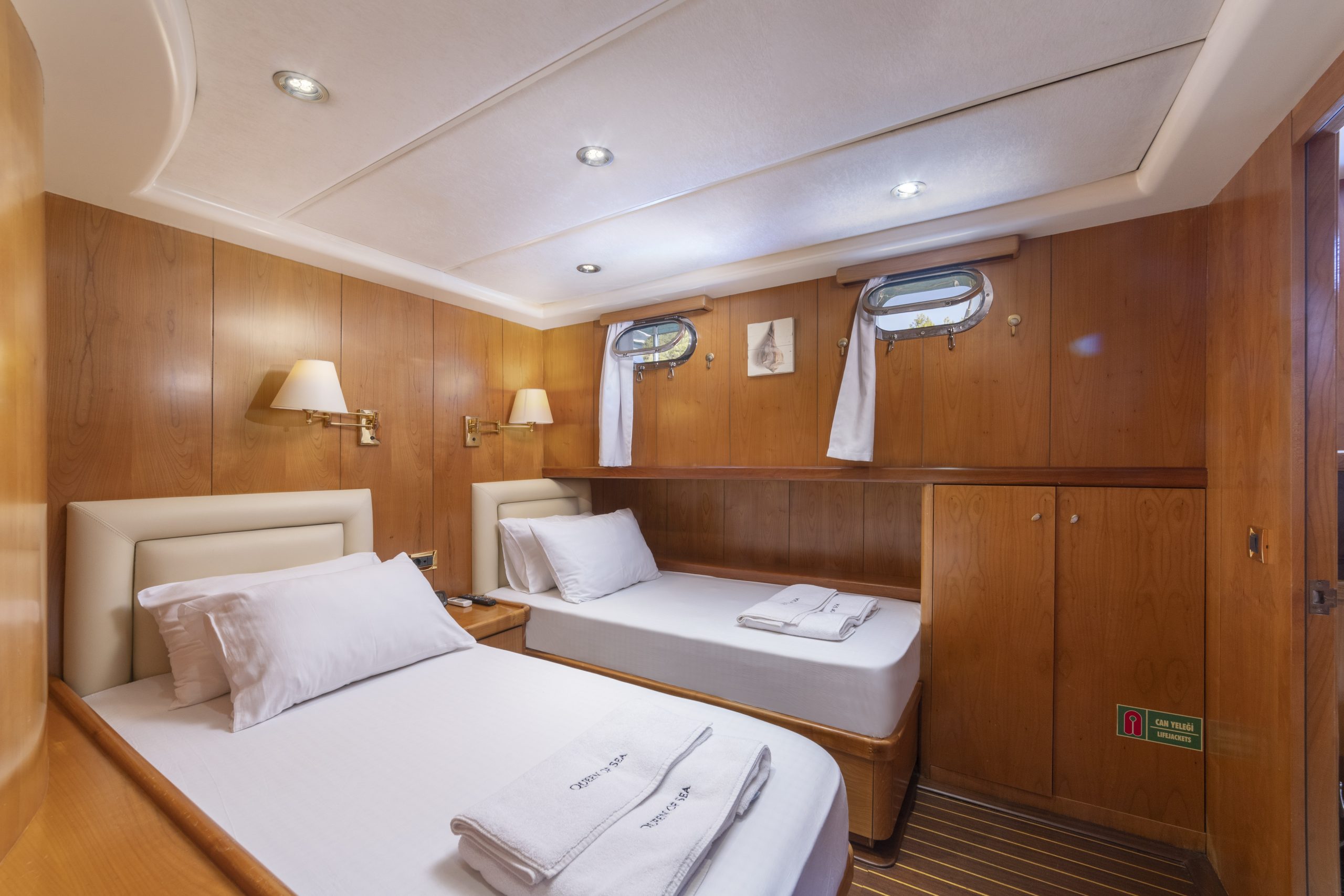Yacht interior image