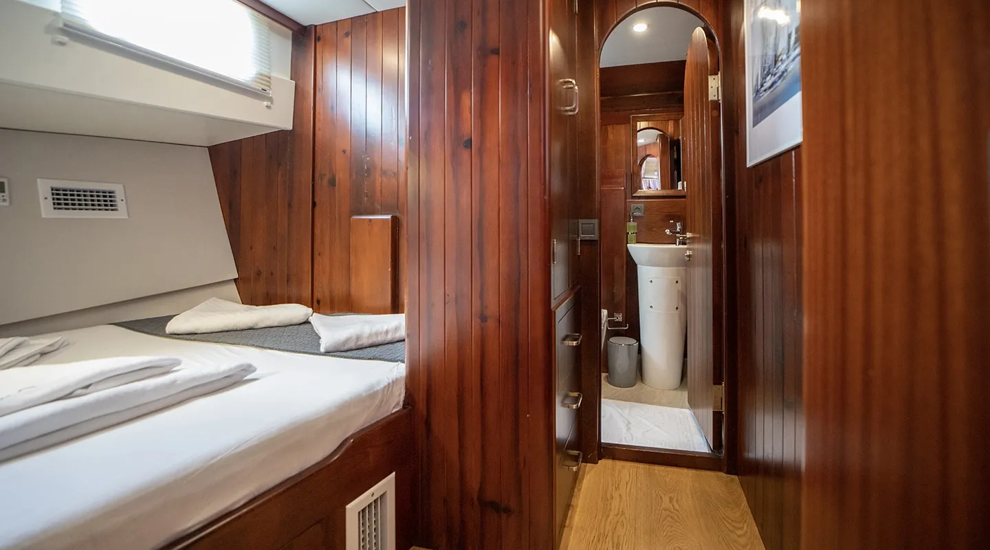 Yacht interior image