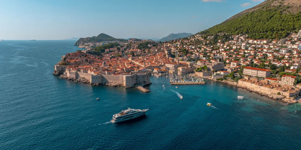 Yacht exterior image