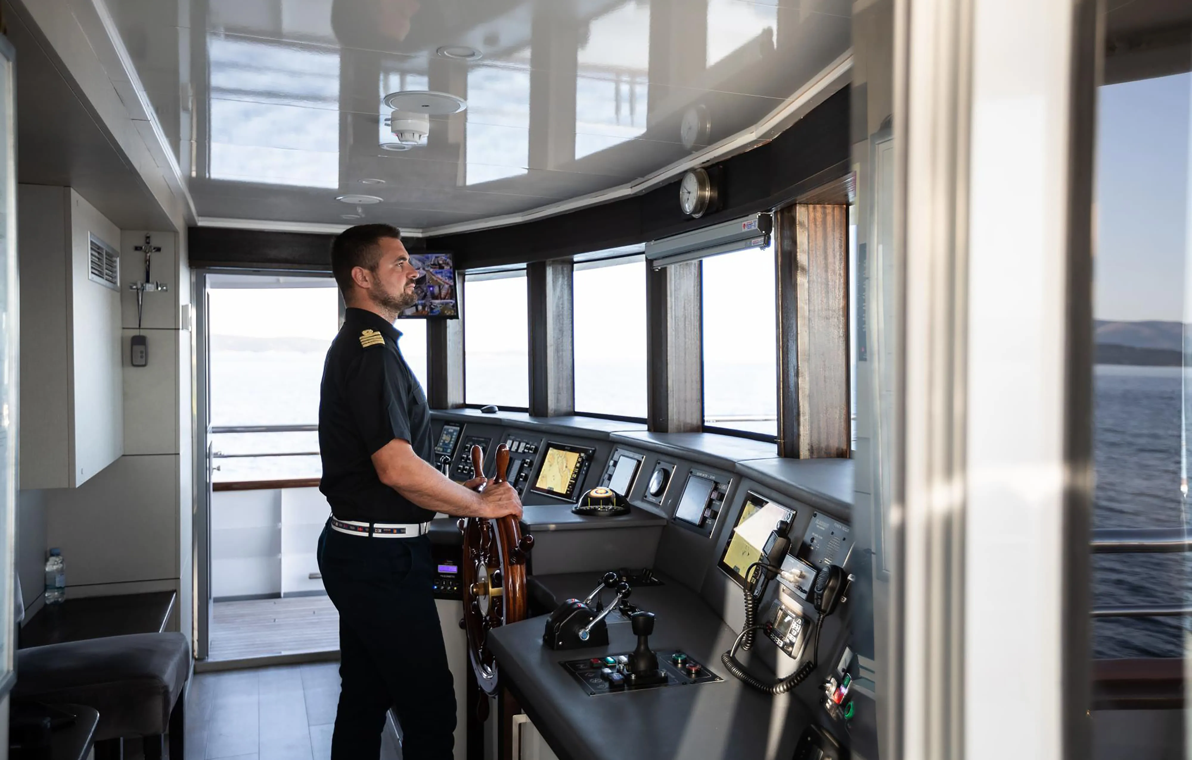 Exploring the Diverse Responsibilities of a DS Yacht Captain