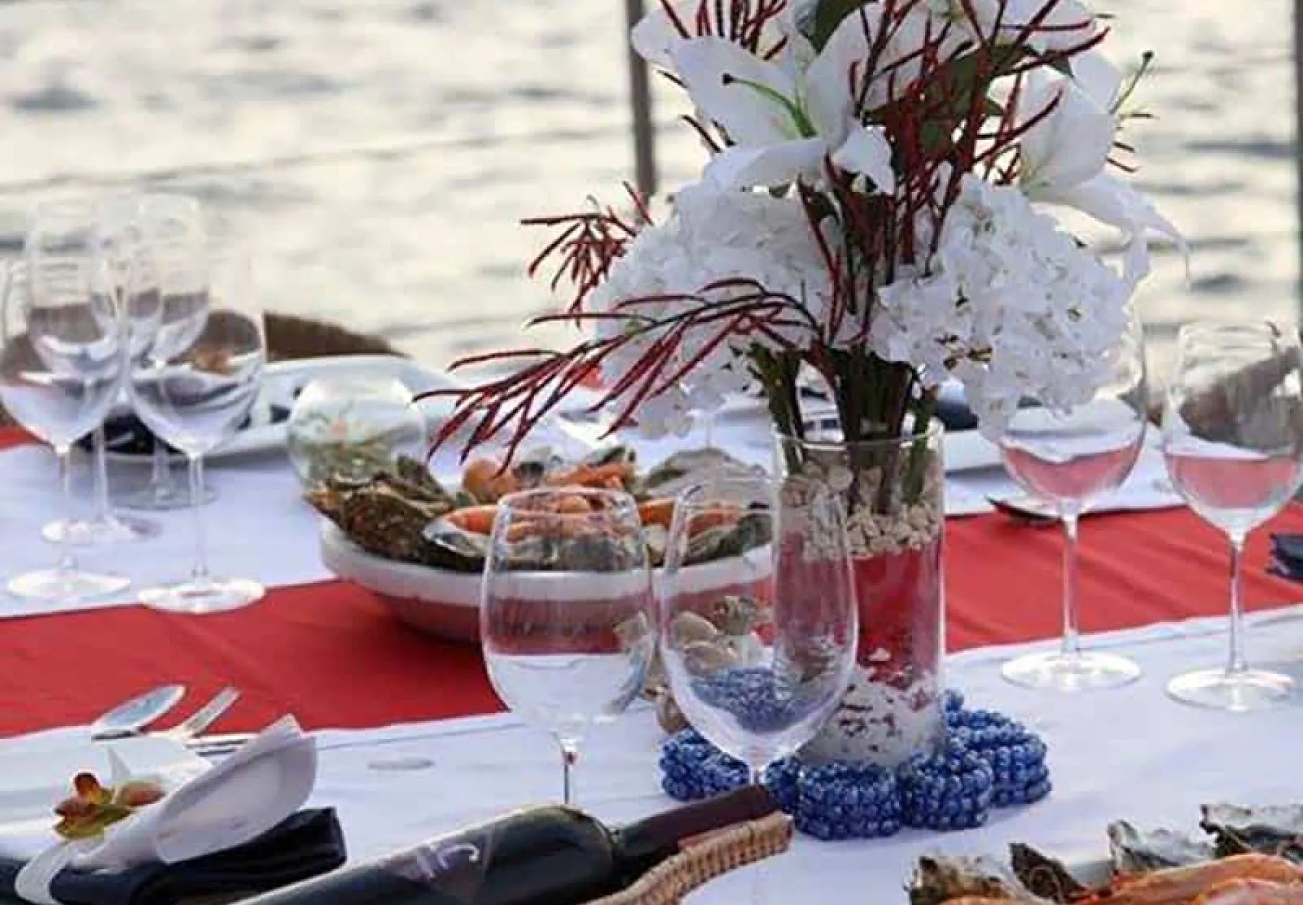 perla del mar table decoration