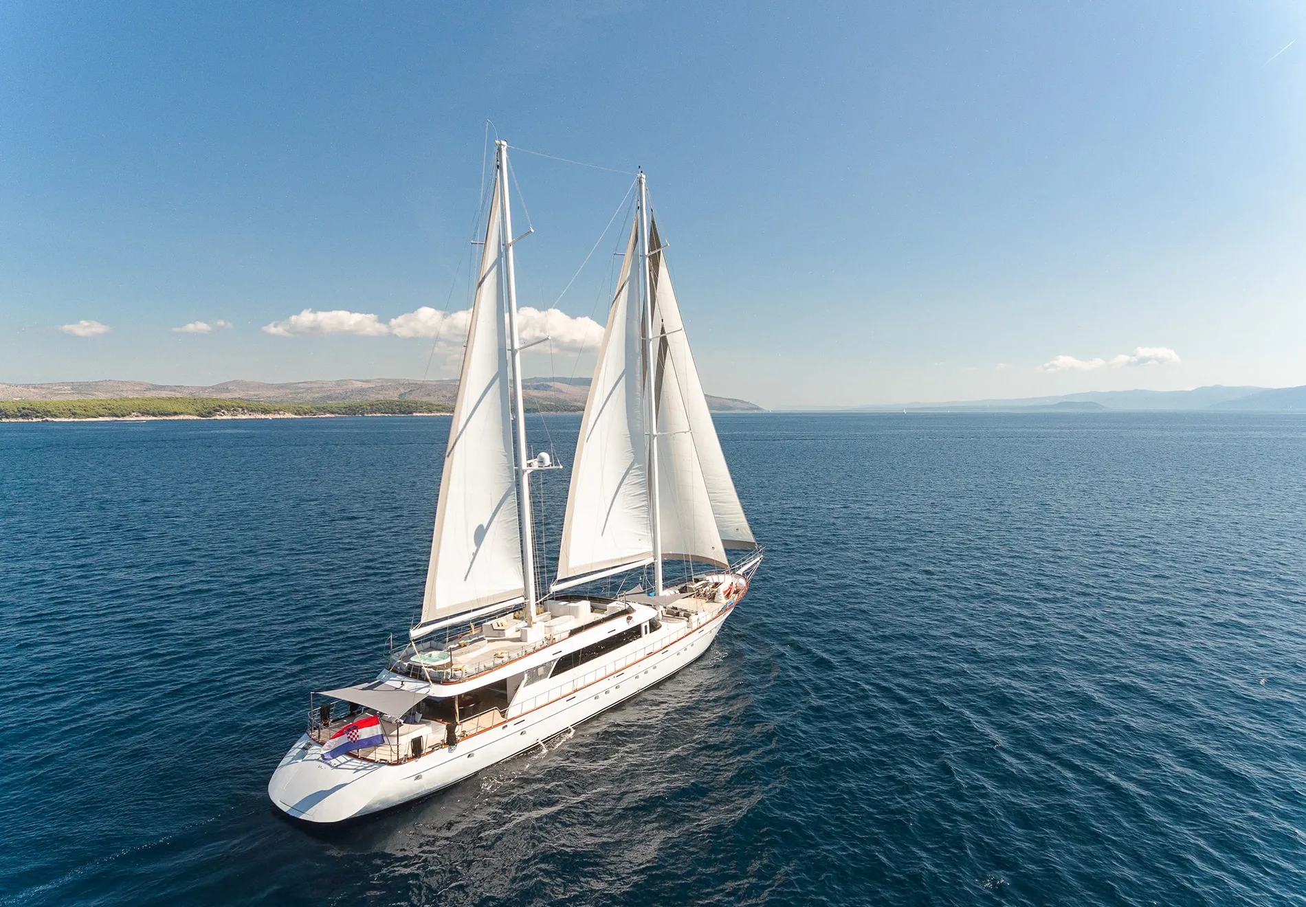 The Allure of Luxury Sailing Yachts