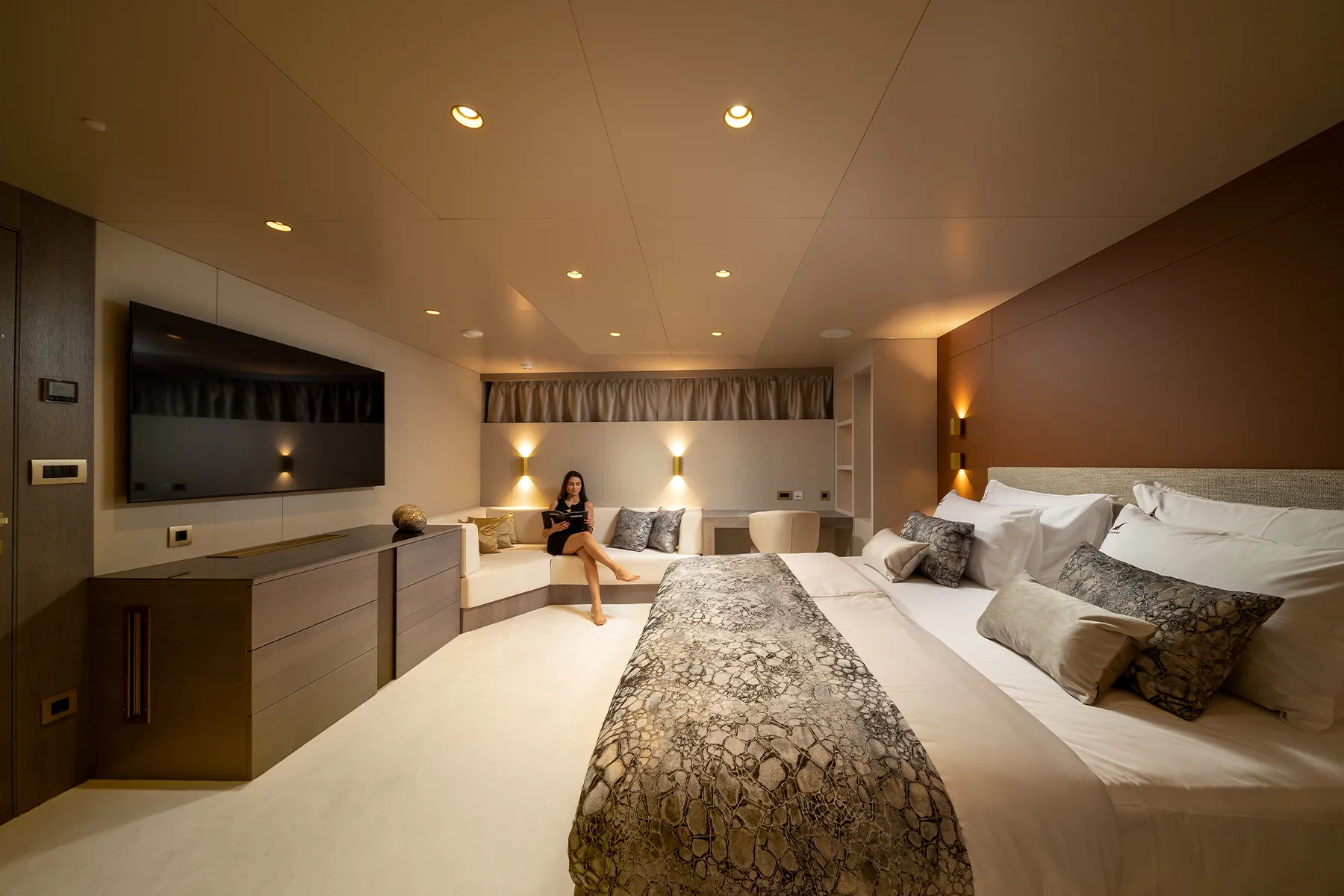 Spacious cabin