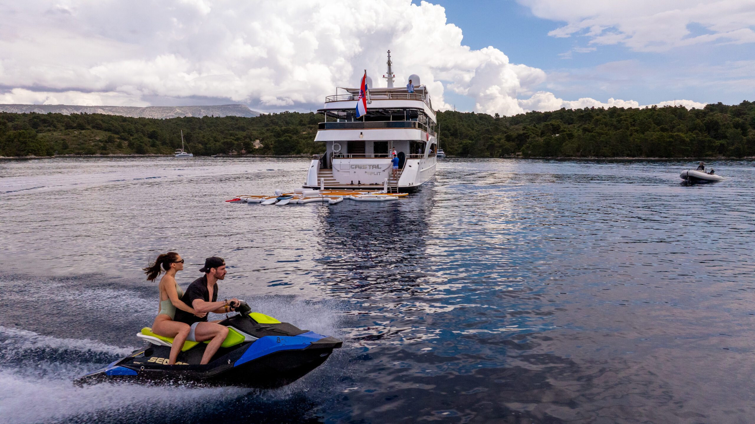 The Best Yachting Experiences for Couples