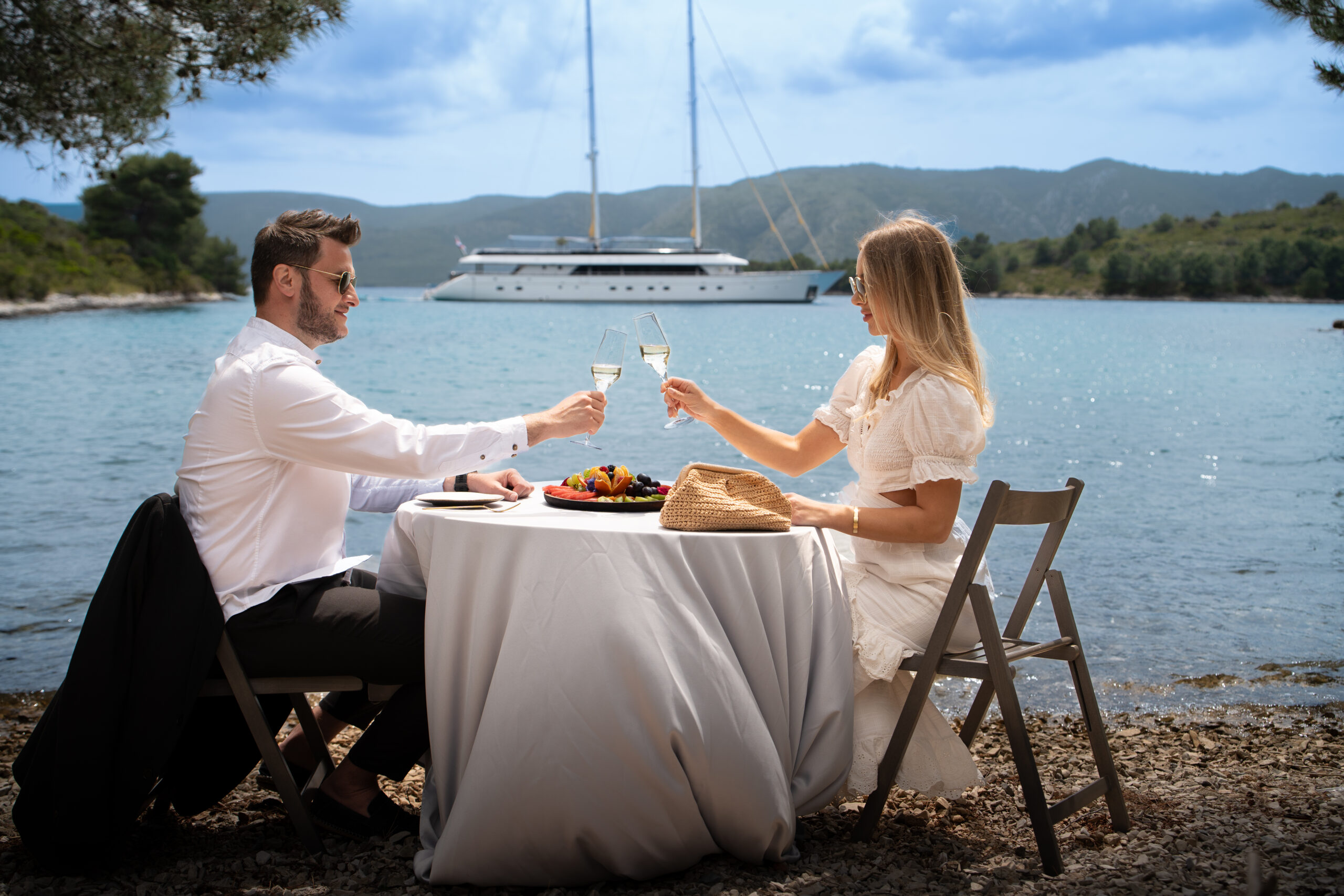 The Best Yachting Experiences for Couples