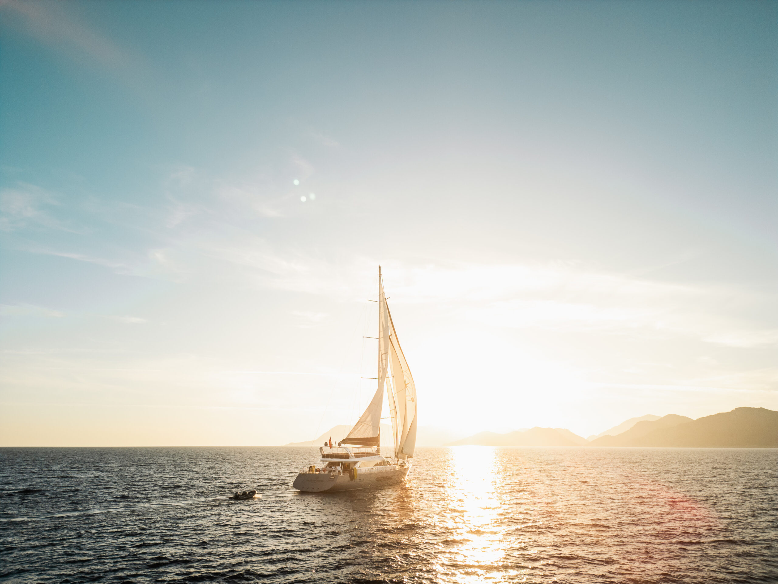 The Best Yachting Experiences for Couples