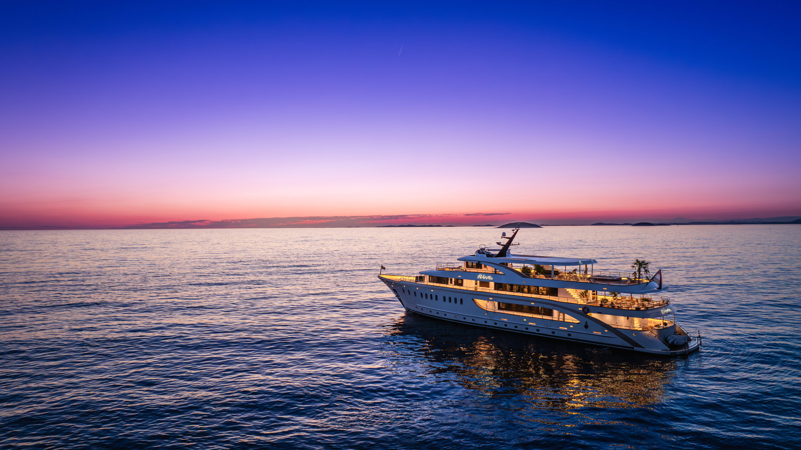 Riva - Private yacht charter in Croatia