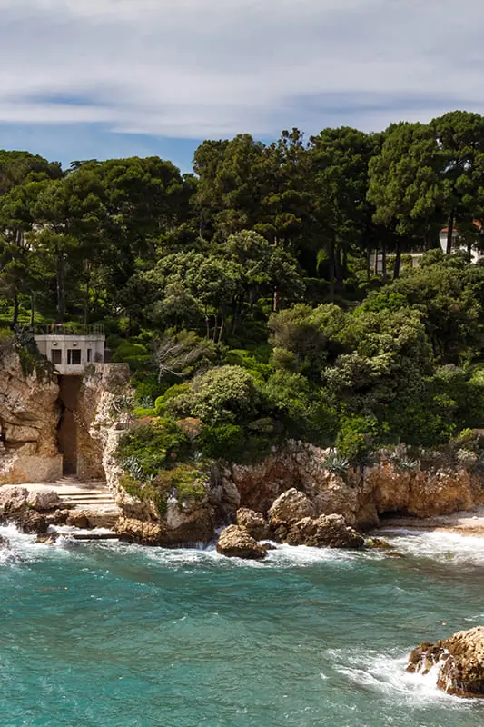 Rocks on the coastline of Cap d'Antibes